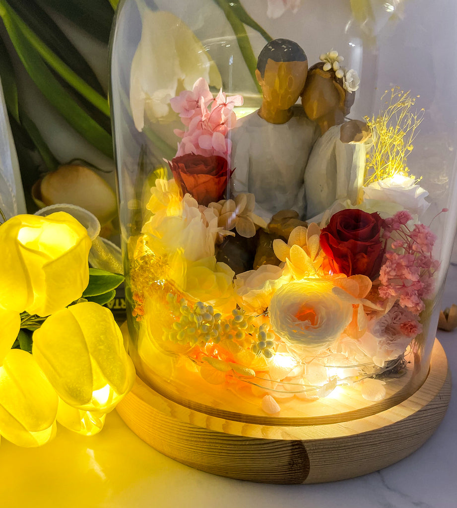 Everlasting Flowers Glass Dome Light - Floever